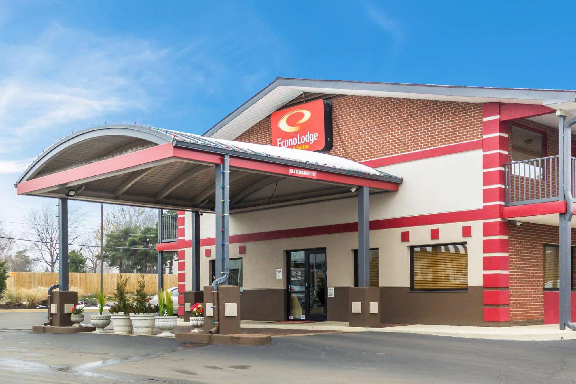 Econo Lodge Inn & Suites I-35 At Shawnee Mission Overland Park Buitenkant foto